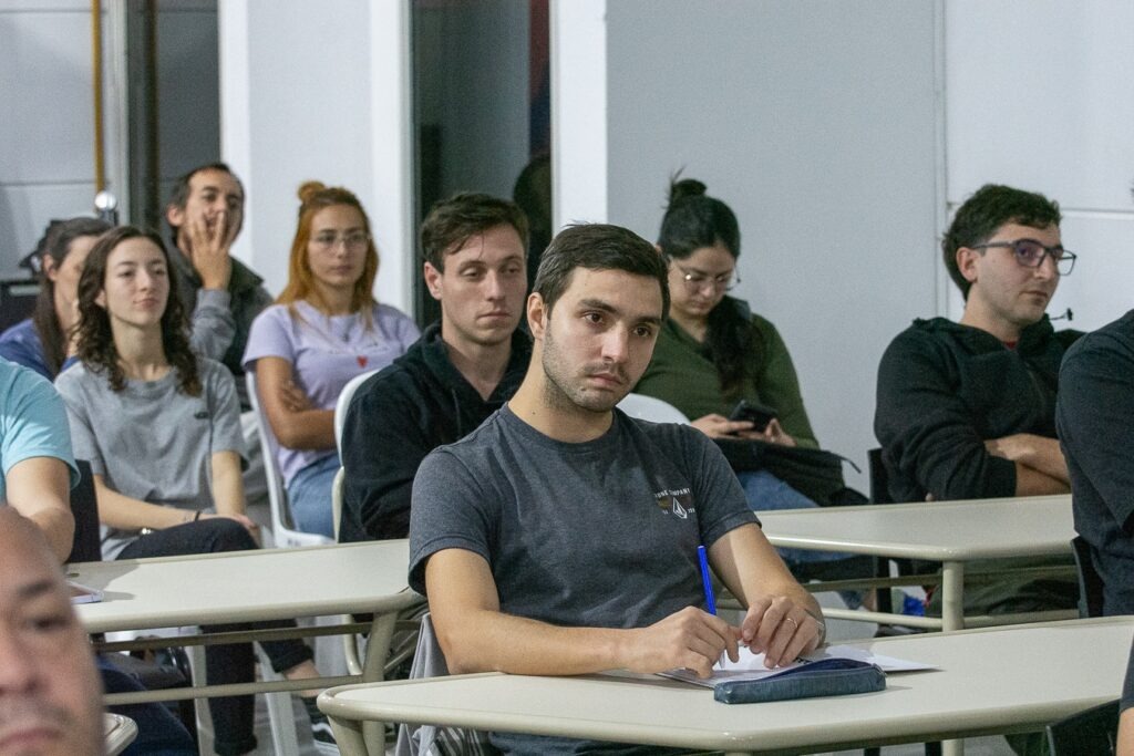 La Universidad Provincial incorpora carreras estratégicas del mundo tecnológico, digital, la salud y seguridad